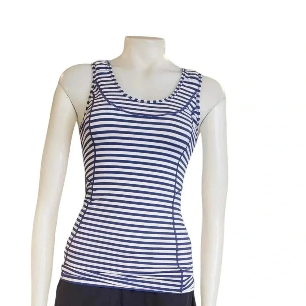 Lululemon Blue & White Striped Scoop Neck Size 4